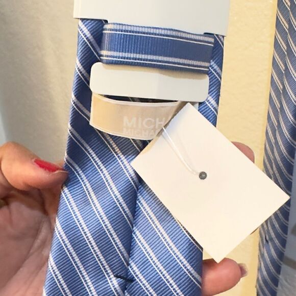 Michael Kors Tie - Picture 4 of 4